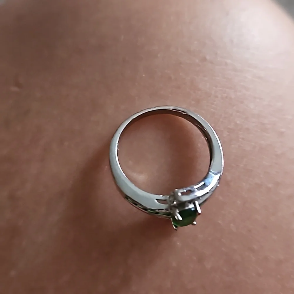 Ring - Picture 2 of 3